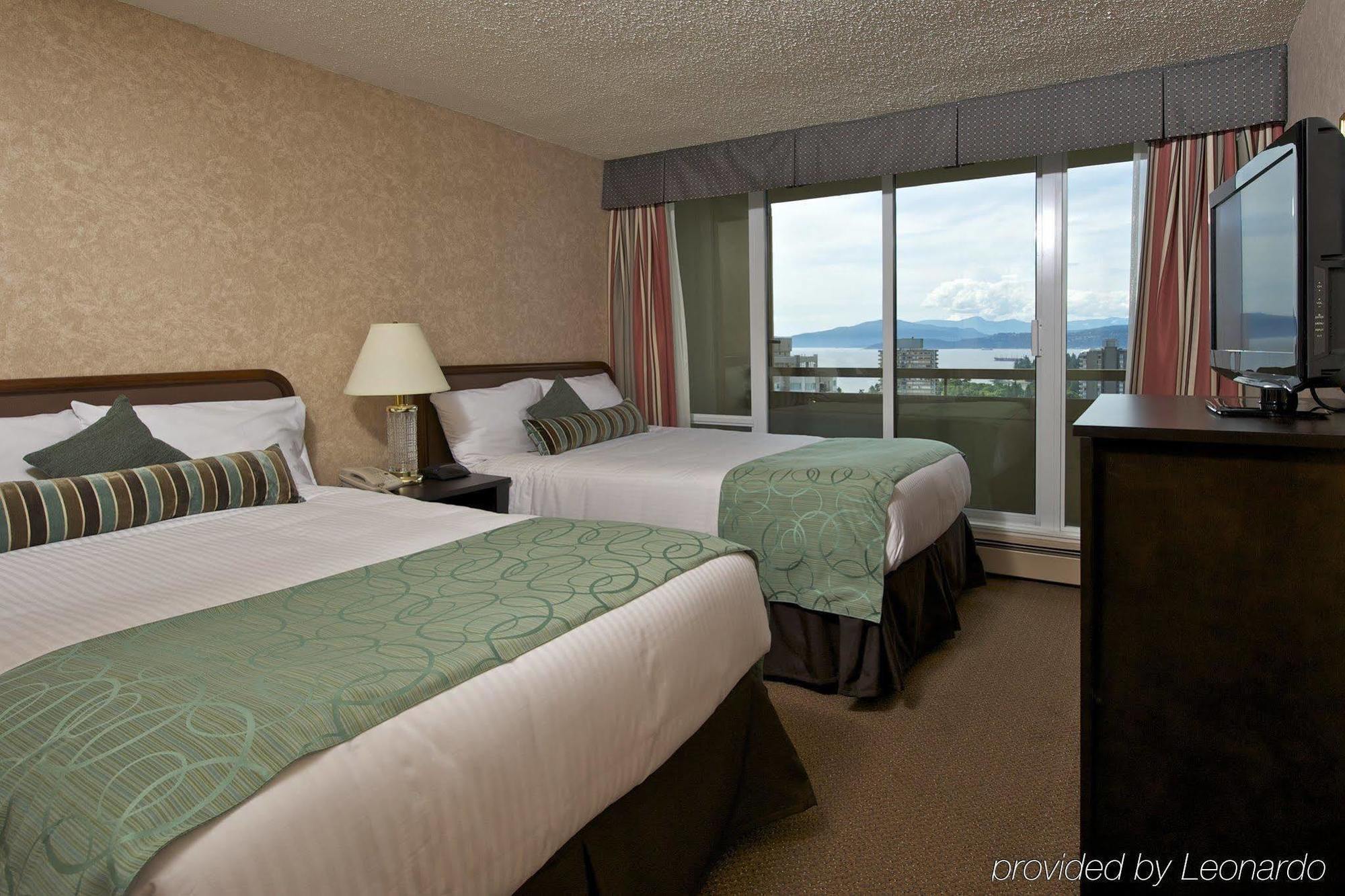 Coast Plaza Hotel And Suites Vancouver Værelse billede